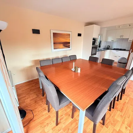 Family With Sauna, 12p Villa